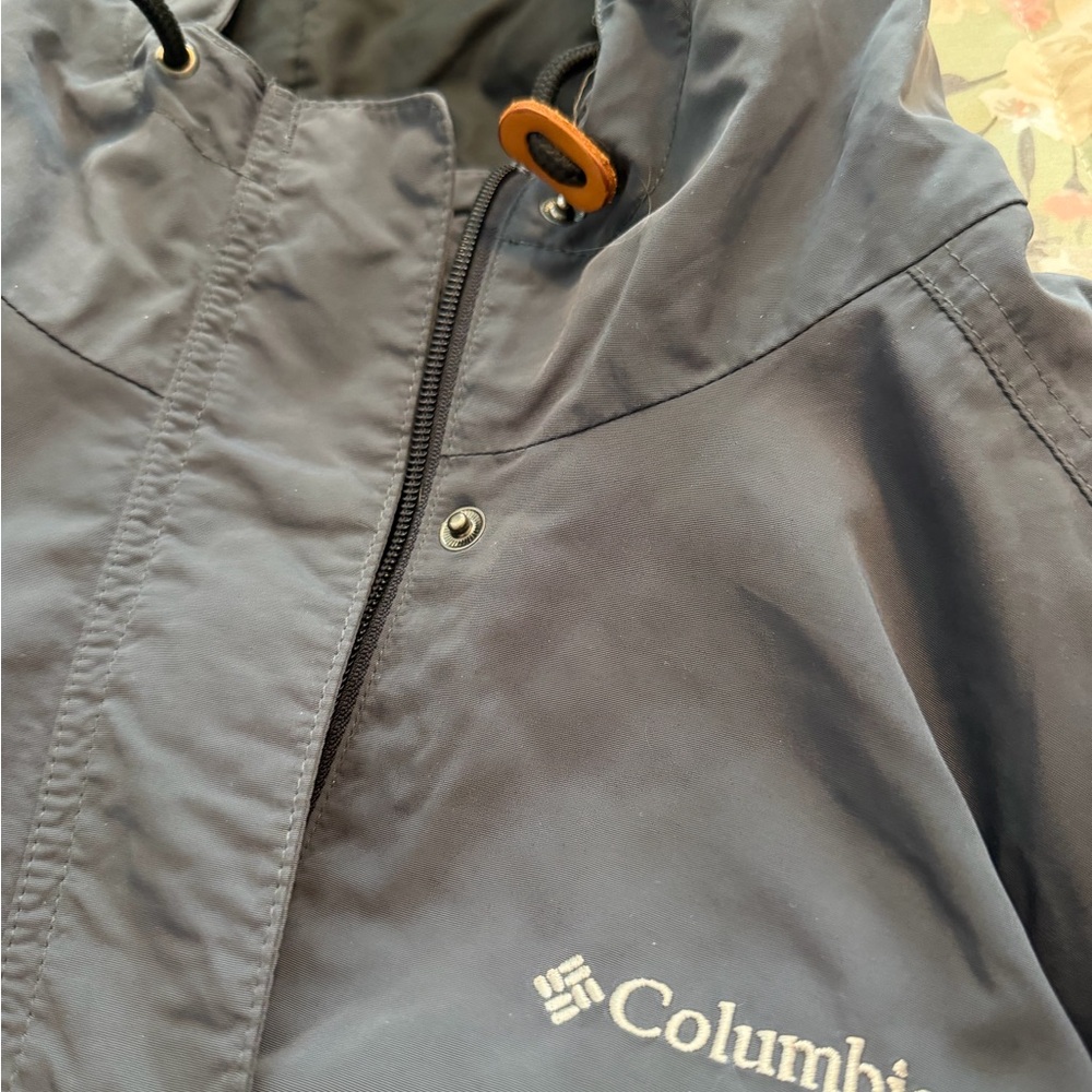 Columbia unisex .Womens  Dark Gray Raincoat - Picture 2 of 3